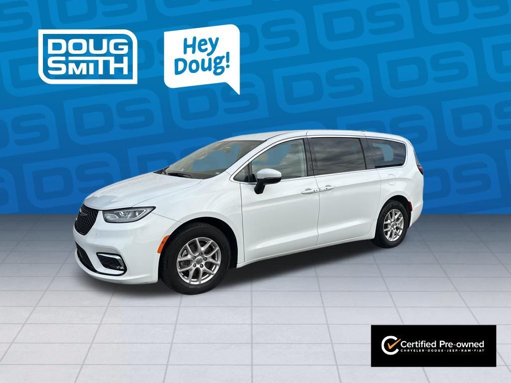 2023 Chrysler Pacifica Touring L