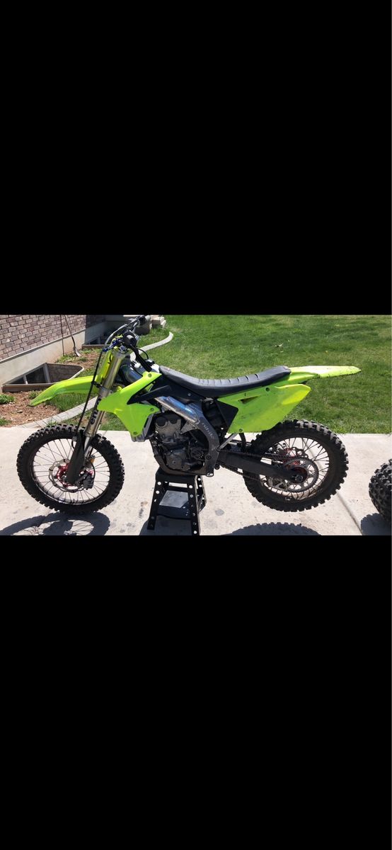 2015 RMZ450