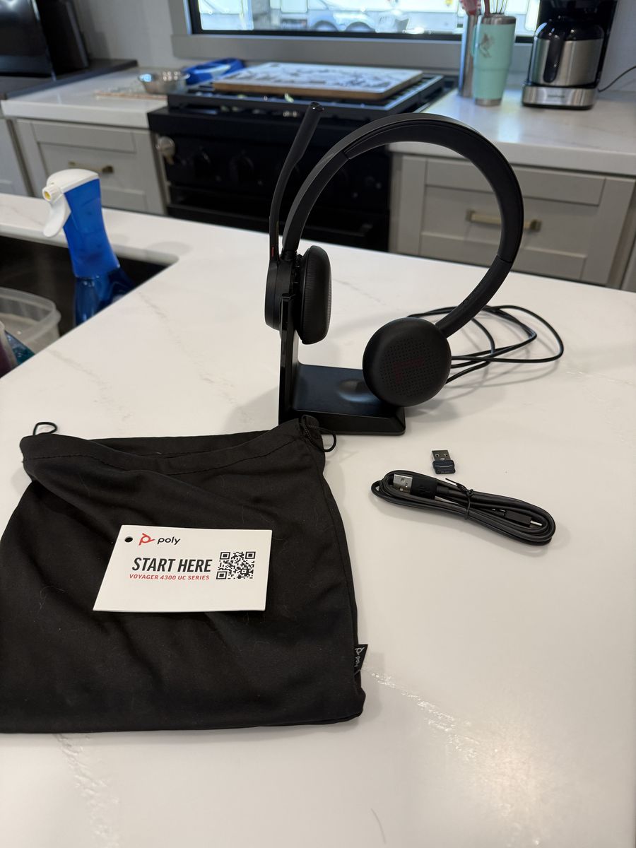 Poly Voyager 4320 UC Bluetooth Headset + BT700 Dongle + Charging Stand | Zoom Teams