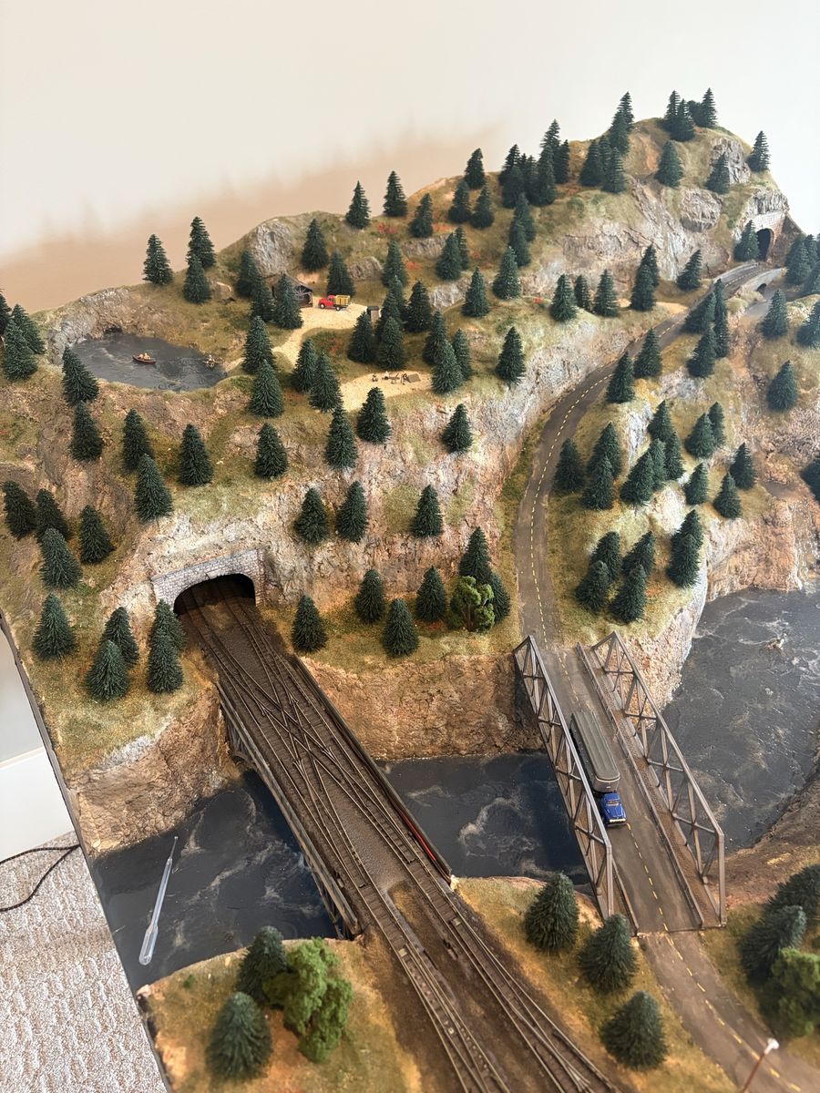 Main image 5