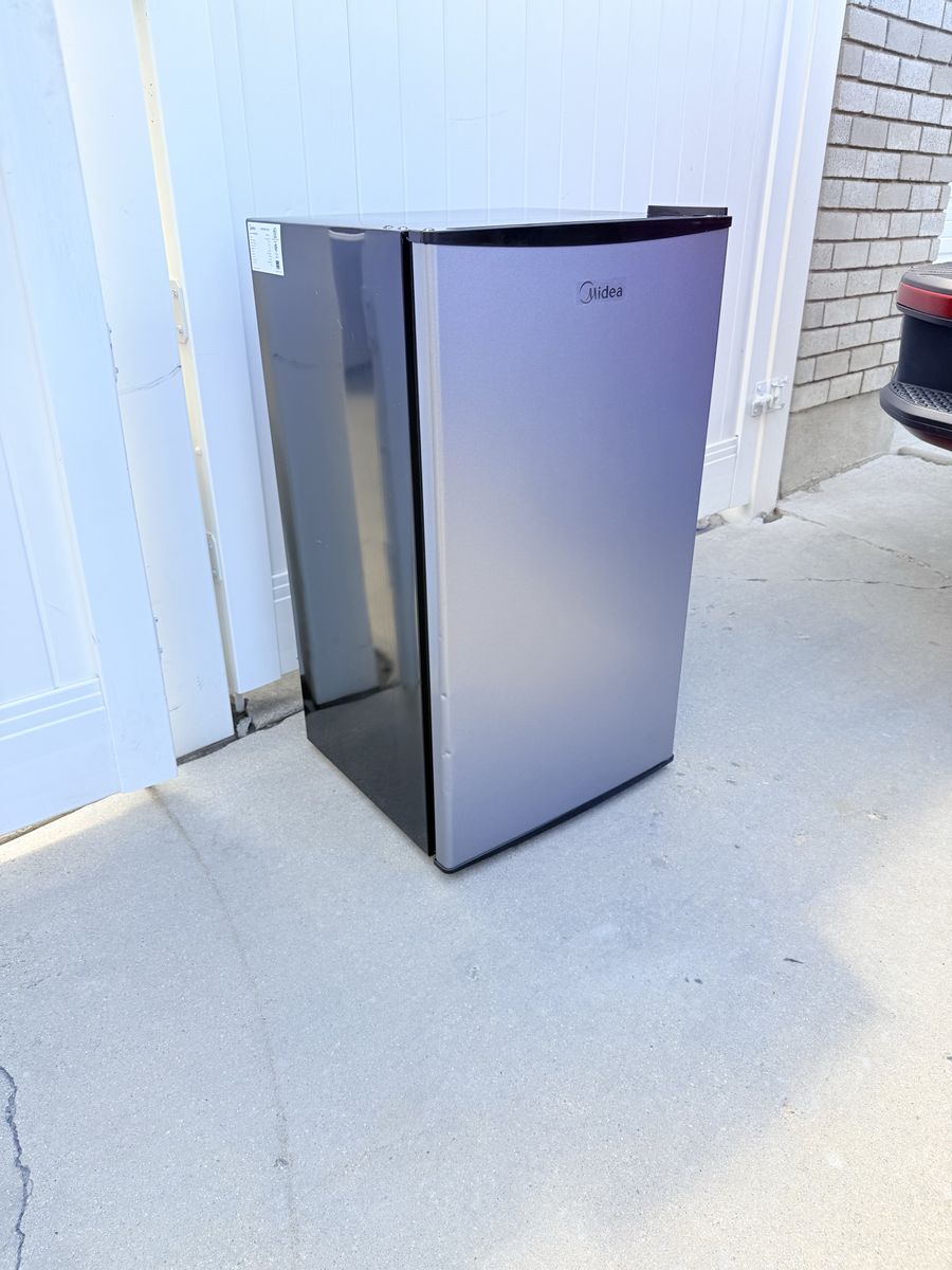 Main image 5