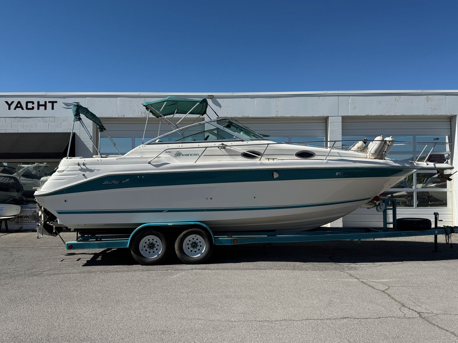 1995 27' Sea Ray 270 Sundancer