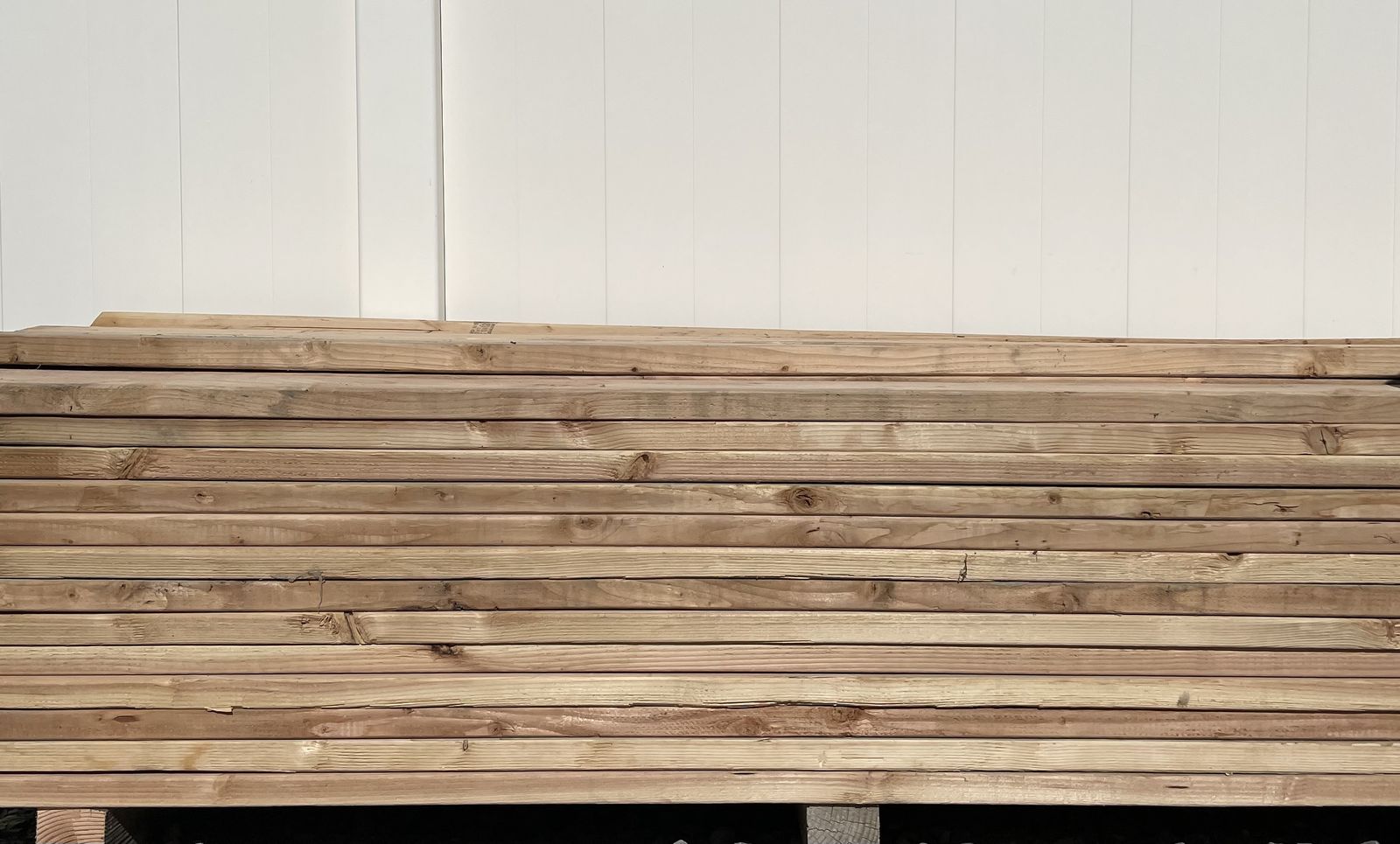Lumber 2x4