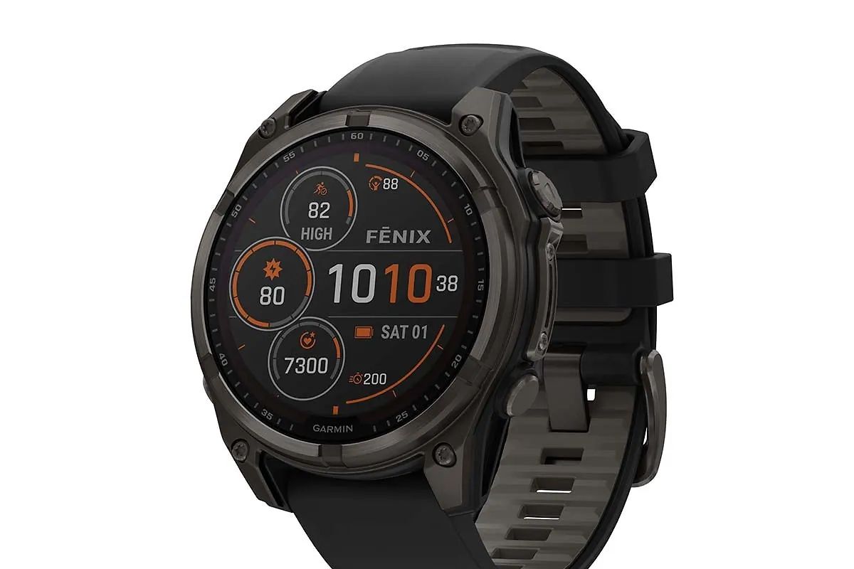 Garmin Fenix 8 Solar Sapphire GPS Watch