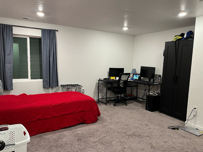 Massive Basement Room with Walkin closet in Lehi Utah