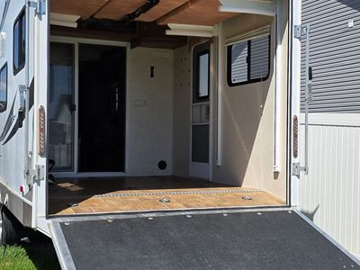 2012 Coachmen Freedom Express Toy Hauler