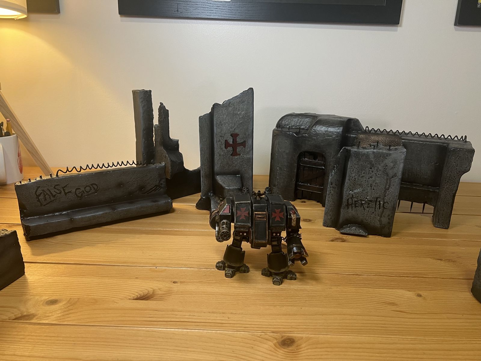 Main image 3