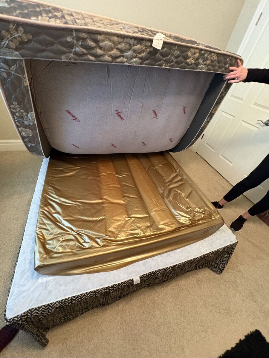 Somma Comfort Control Queen size Water Bed $350 cash/venmo in Draper
