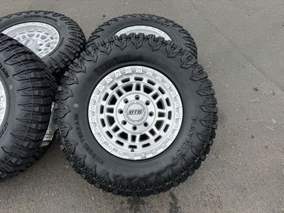 17” Dropstar DTS 8 Lug 8x6.5 | 8x165.1 33” Patriot R/T 295/70R17 Dodge Ram Chevy GMC pre 97 Ford