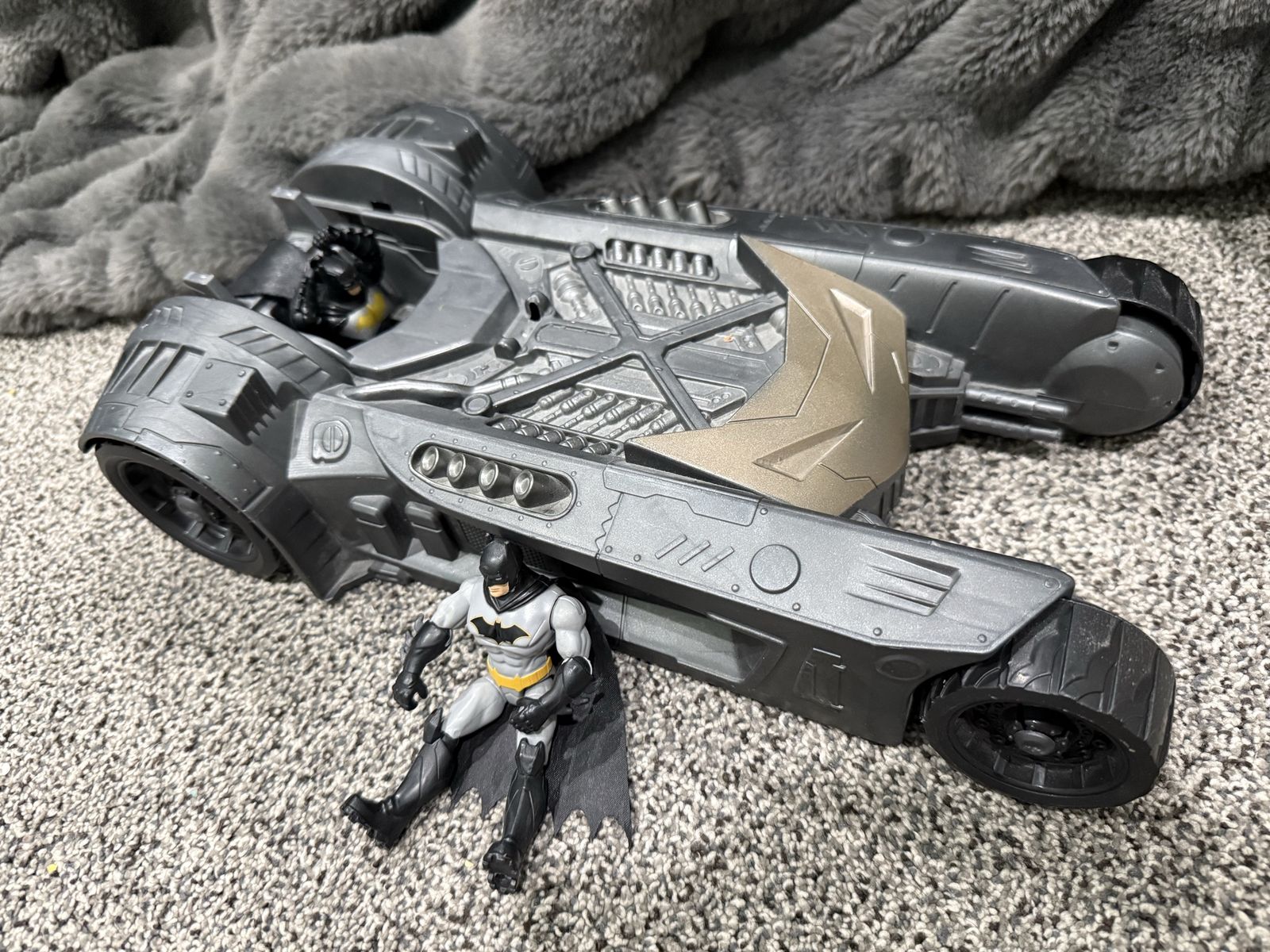 Batman Batmobile with Attack Jet and 2 Action Figures - DC Comics Super Heroes Toy Set