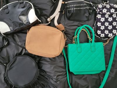 Assorted Girls Handbags (6)
