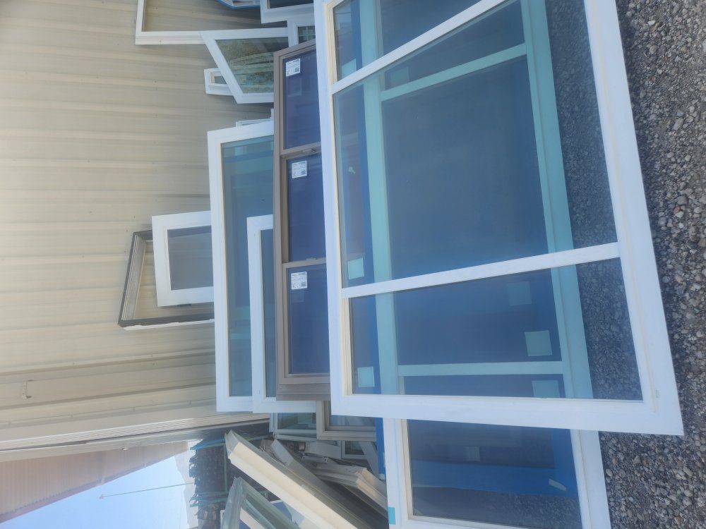Main image 4