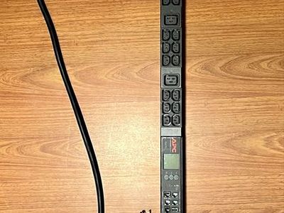 APC Metered Rack PDU (Model AP8841)
