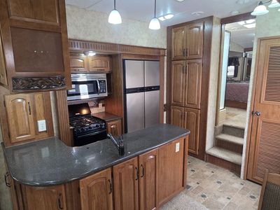 2011 Keystone Montana 37' 4 Slides • 4 Season • One Owner