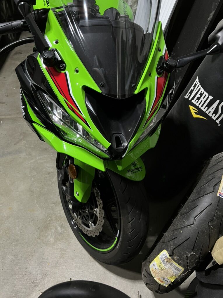 Kawasaki Ninja ZX6R 2023