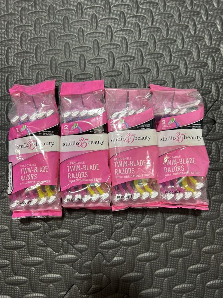 New 40 Studio 35 Beauty 2 Blade Dispoable Razors
