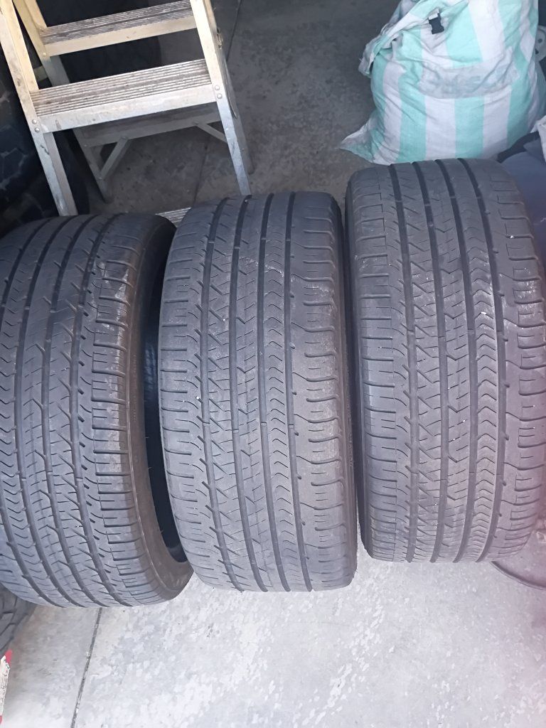 (3)Goodyear Radiant 225/50R18