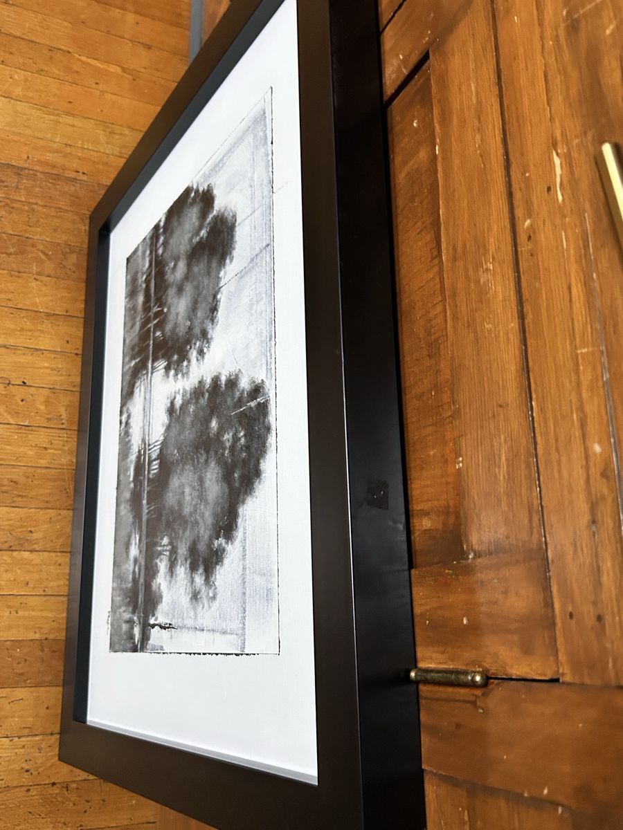 Main image 10