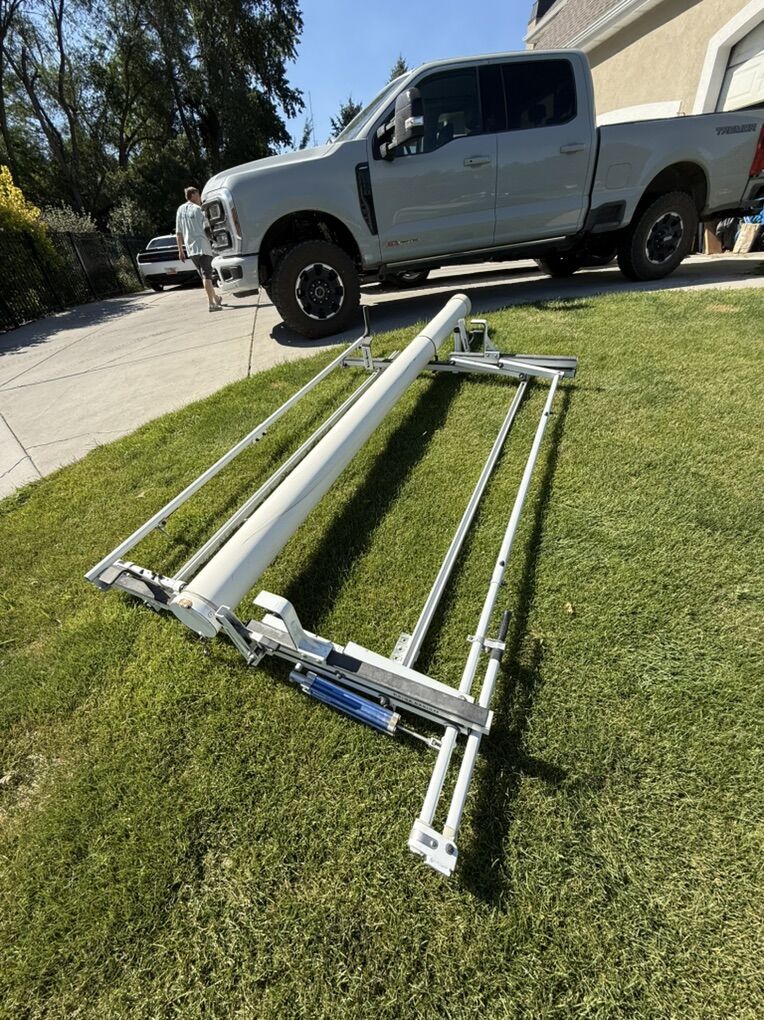 Prime Design Ergorack with Drop Down Ladder Rack