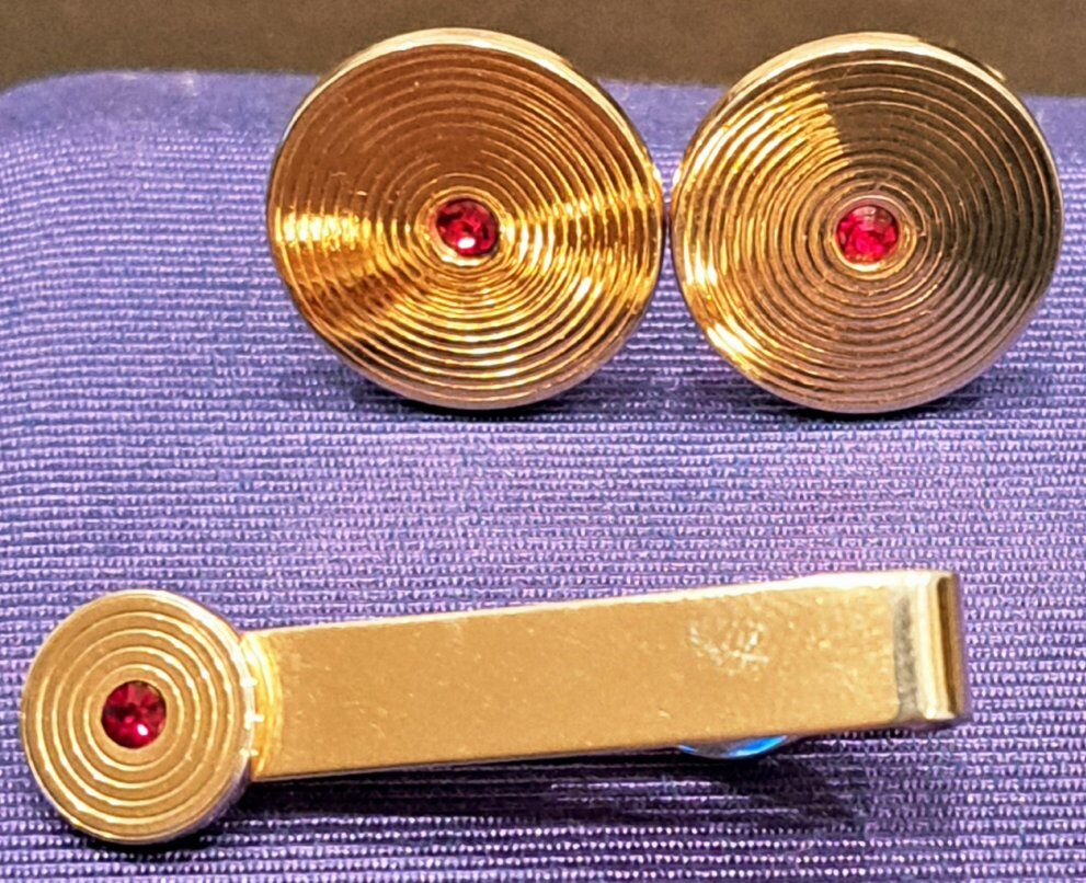 Vintage Swank Goldtone Cufflink/Tie-clip w/ Ruby