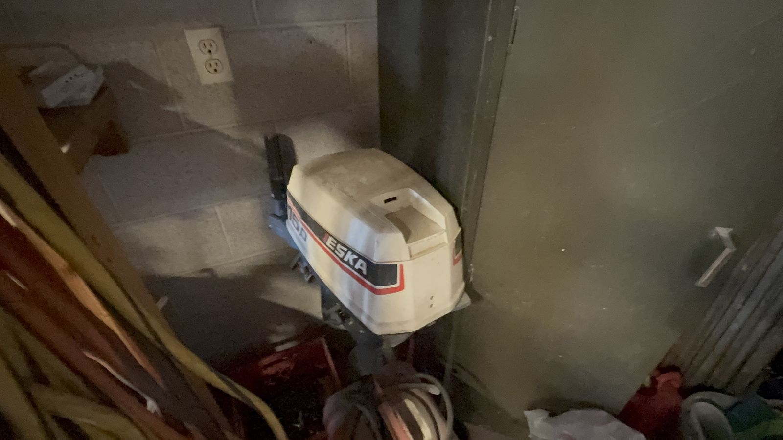 ESKA 15.0 HP Outboard Motor – Vintage, Simple, Easy to Work On