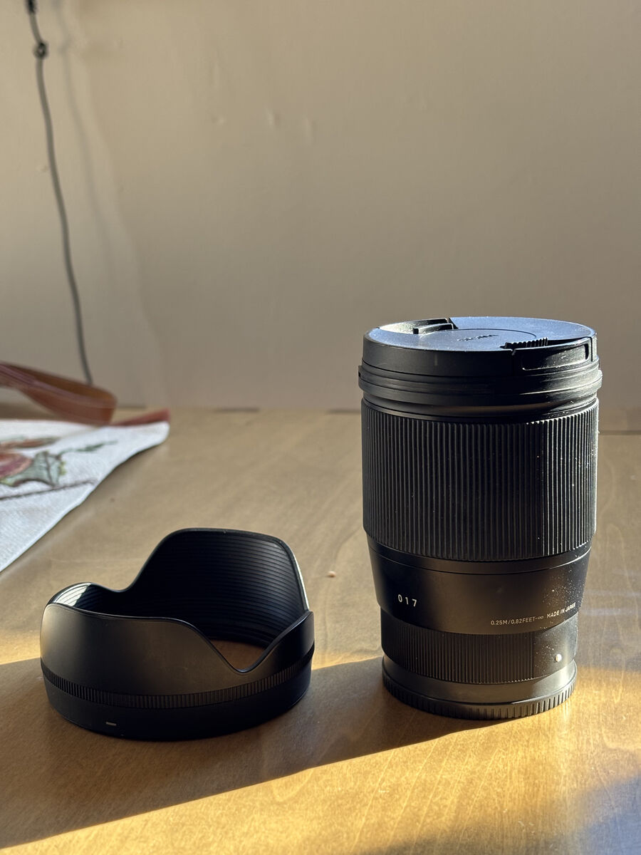 Sigma 16mm F1.4 sony E-mount DC DN Lens