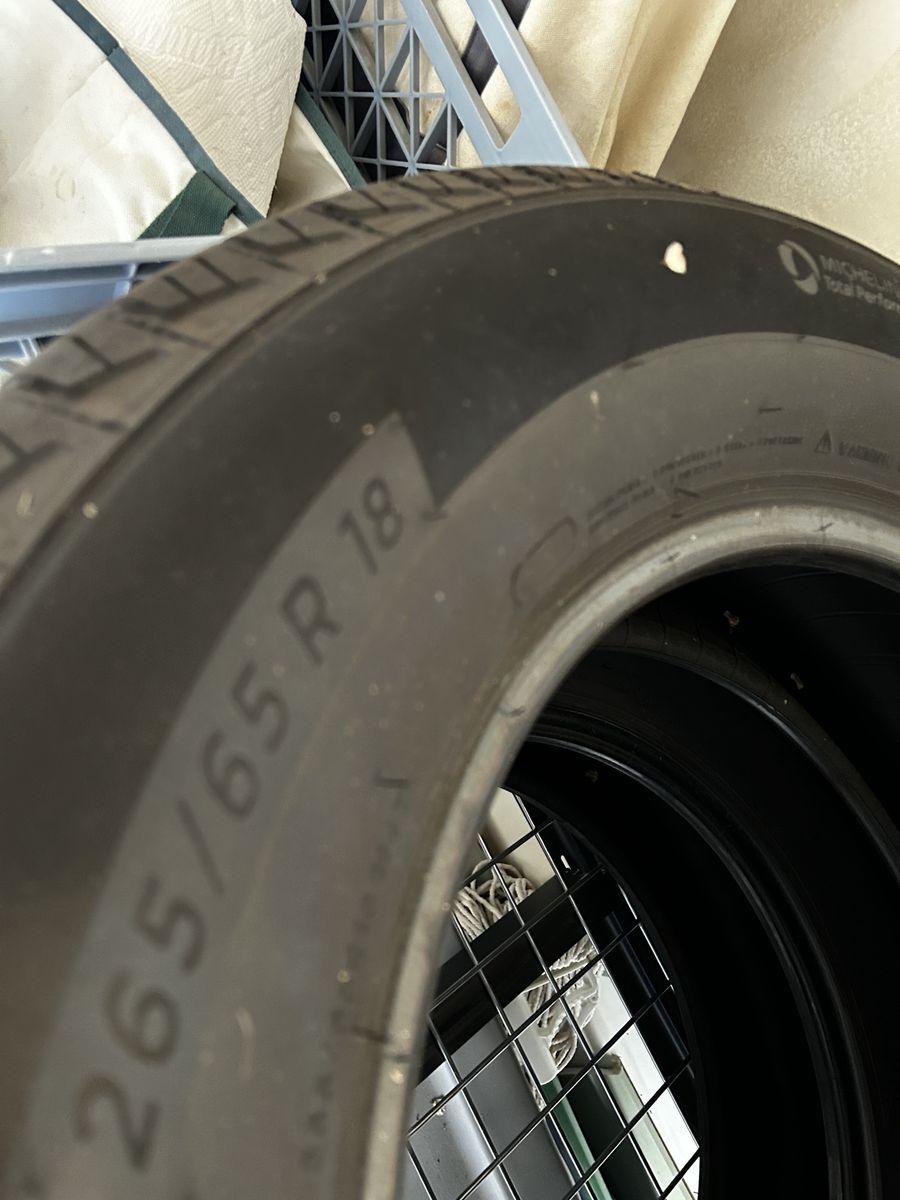 Michelin Total Performance 265/65 R18 All-Season Tires (Set of 4) 2000 miles