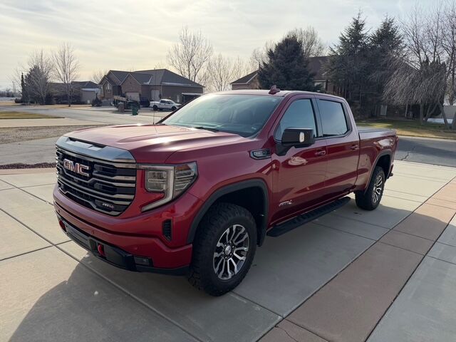 2022 GMC 1500 AT4
