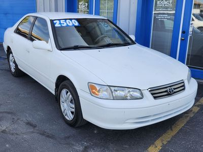 2000 TOYOTA CAMRY LE V6