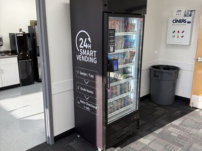 HAHA Pro 542 AI vending machine