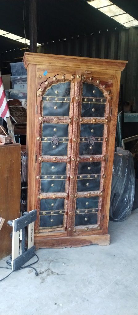 Very original rare cabinet