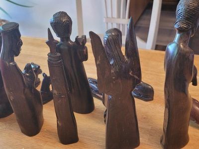 manger scene of baby Jesus