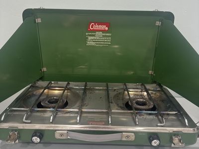 Camping Coleman stove