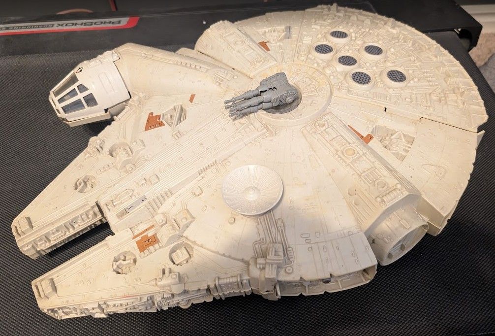 Star Wars Milenium Falcon
