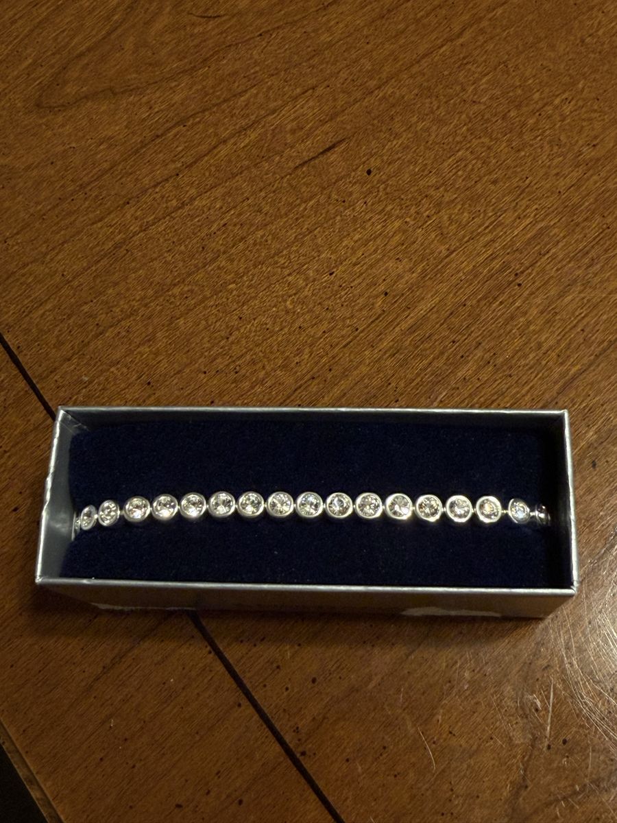 Montana Silversmiths Silver Bracelet