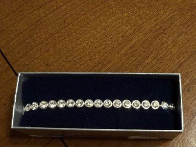 Montana Silversmiths Silver Bracelet