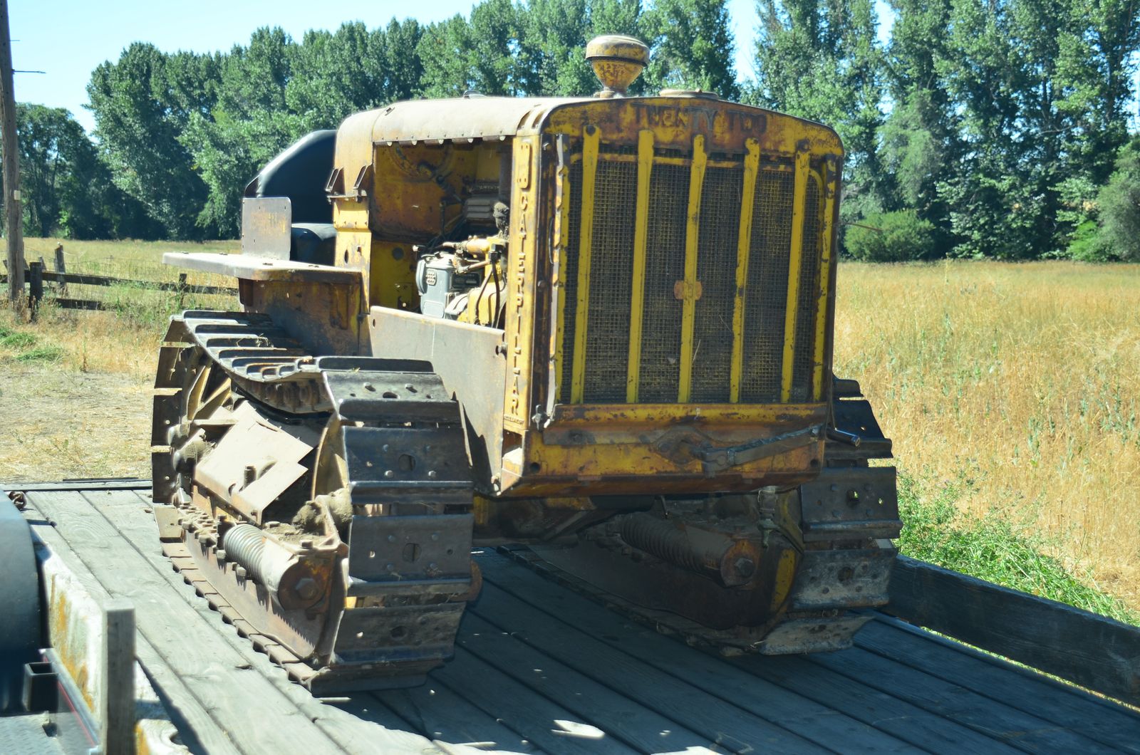 caterpillar 22