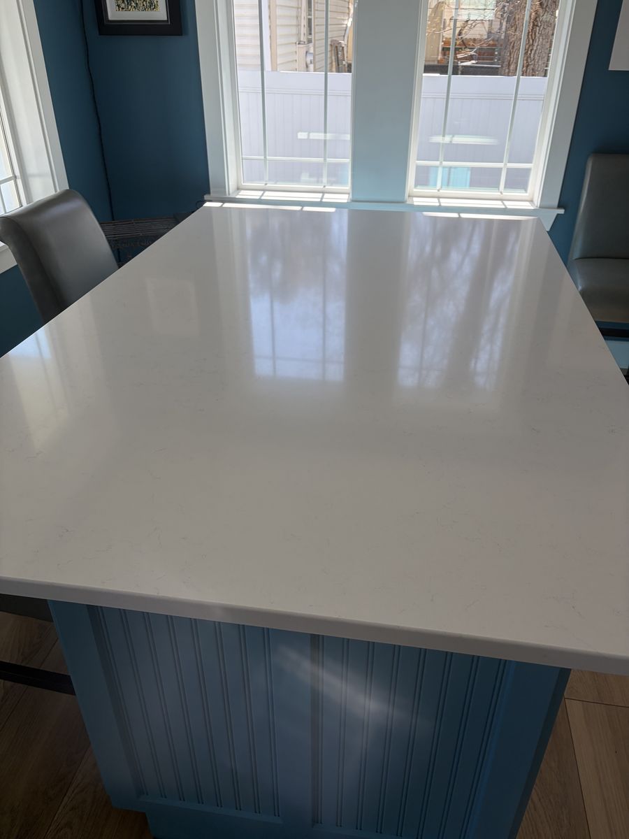 Quartz countertop