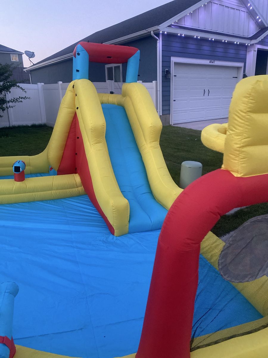 Inflatable Water Slide and Bounce House Play Center