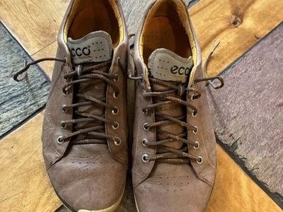 Ecco Men's Biom Yak Brown Golf Shoes, Size 44 or 10.5, Good Condition