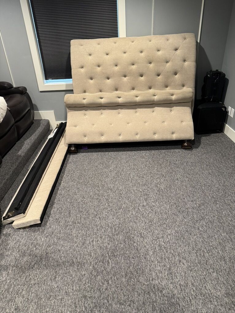 Ashley Queen Tufted Linen Sleigh Bed