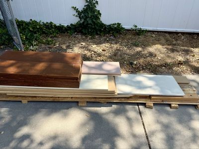Assorted Lumber and Scrap Wood Bundle