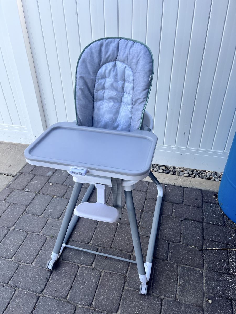Ingenuity Trio 3-in-1 High Chair - Grey/Green - High Chair, Booster, and Toddler Seat