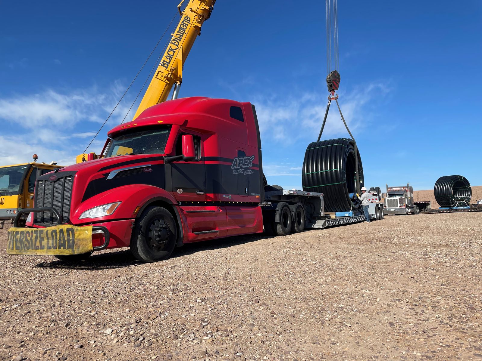 Trucking, Lowboy, Open deck equipment hauling