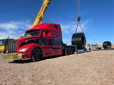 Trucking, Lowboy, Open deck equipment hauling