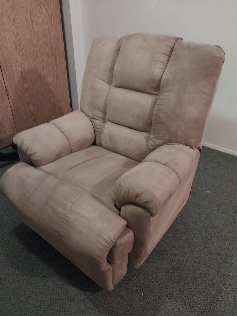 Electric recliner