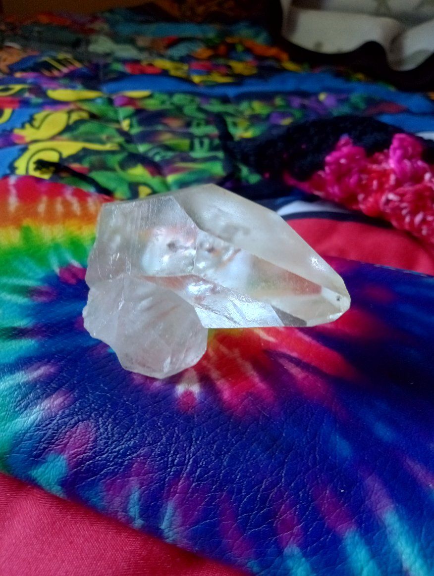 Clear Quartz Crystal Point - Natural Raw Specimen for Healing & Decor