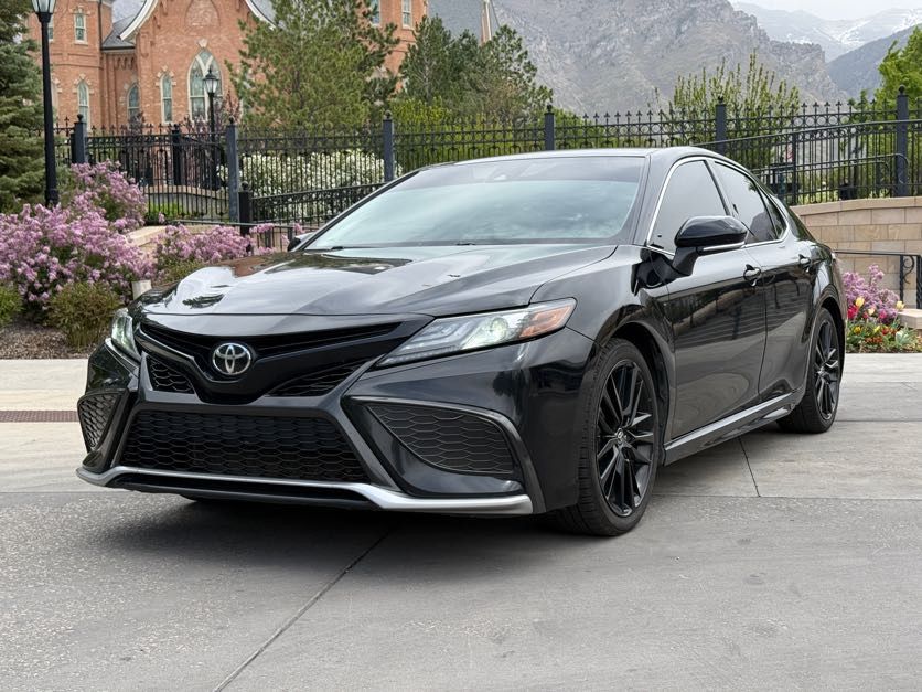 2022 TOYOTA CAMRY XSE