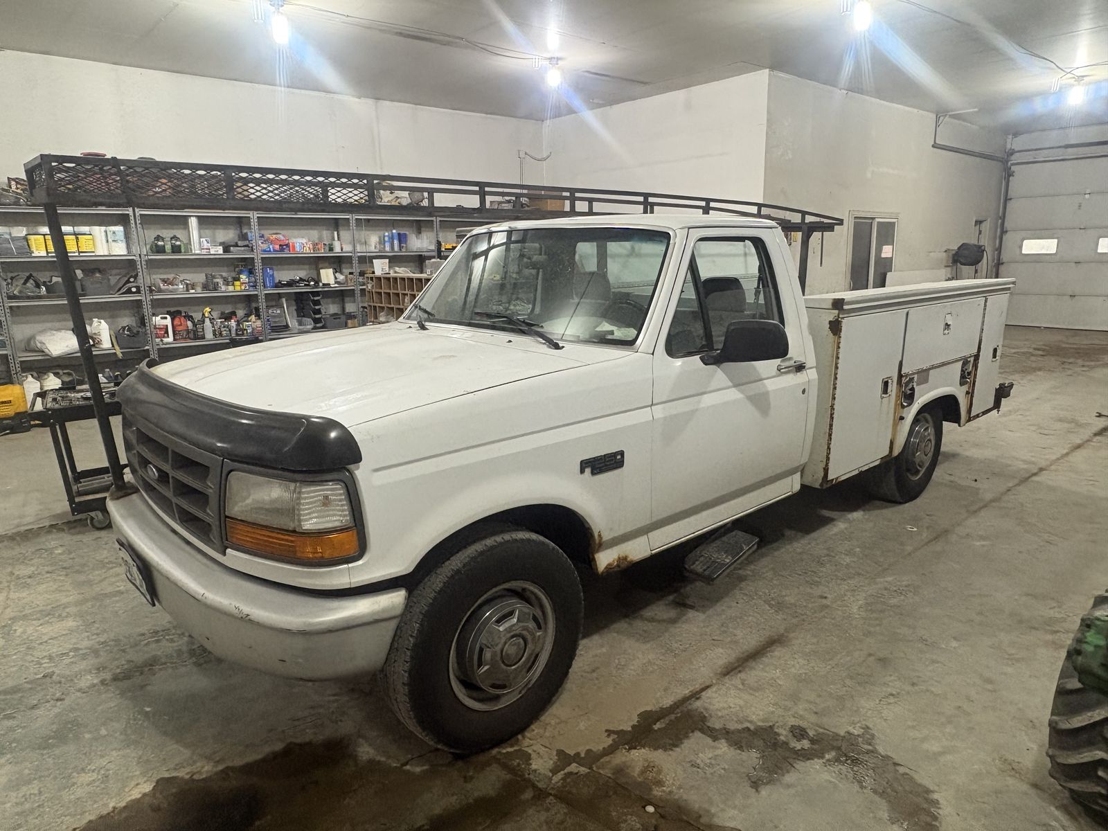1900 Ford F-250 