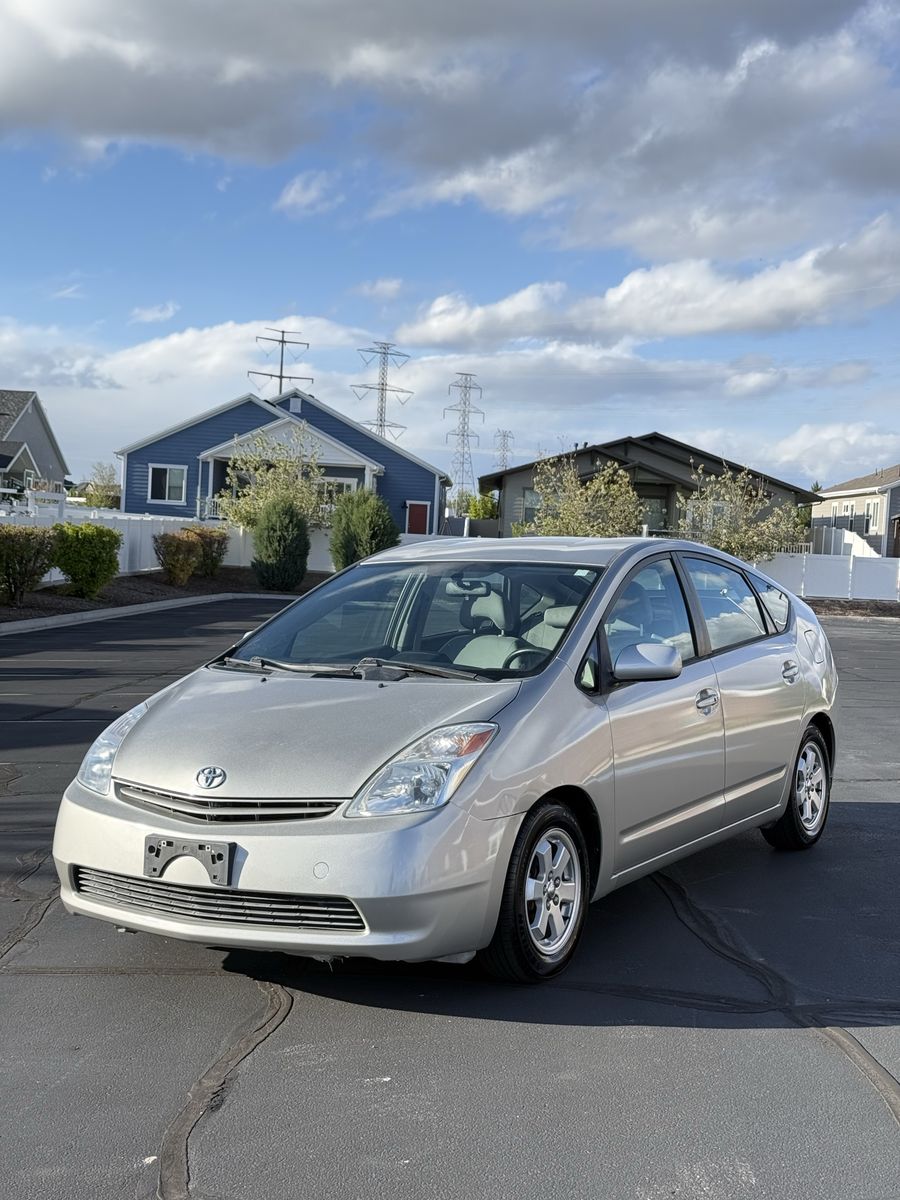 2005 TOYOTA PRIUS II